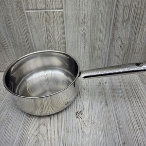 Revere Ware 2 Qt. Sauce‎ Pot Pan Copper Clad NO Lid Small Dent SX 02h